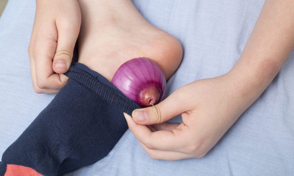Should You Put Onions On Your Feet Before Bed?