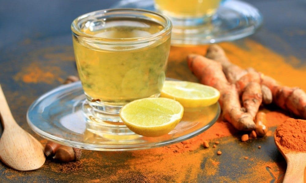 Science Explains What Happens To Your Body When You Drink Lemon Water With Turmeric Every Day