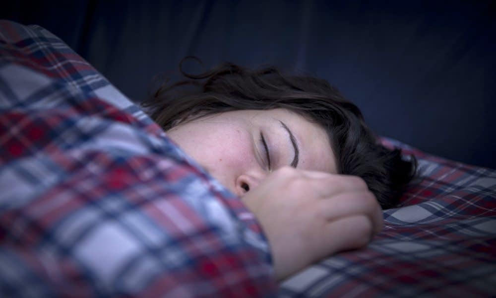 Research Reveals: Here’s How Sleeping In Complete Darkness Can Improve Your Health