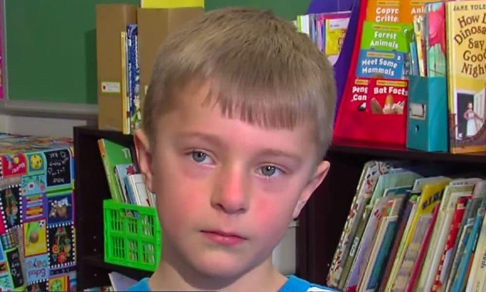 This 8 Year Old Saw His Friend Denied Lunch Because Of No Money…Then Buys Lunch For Hundreds