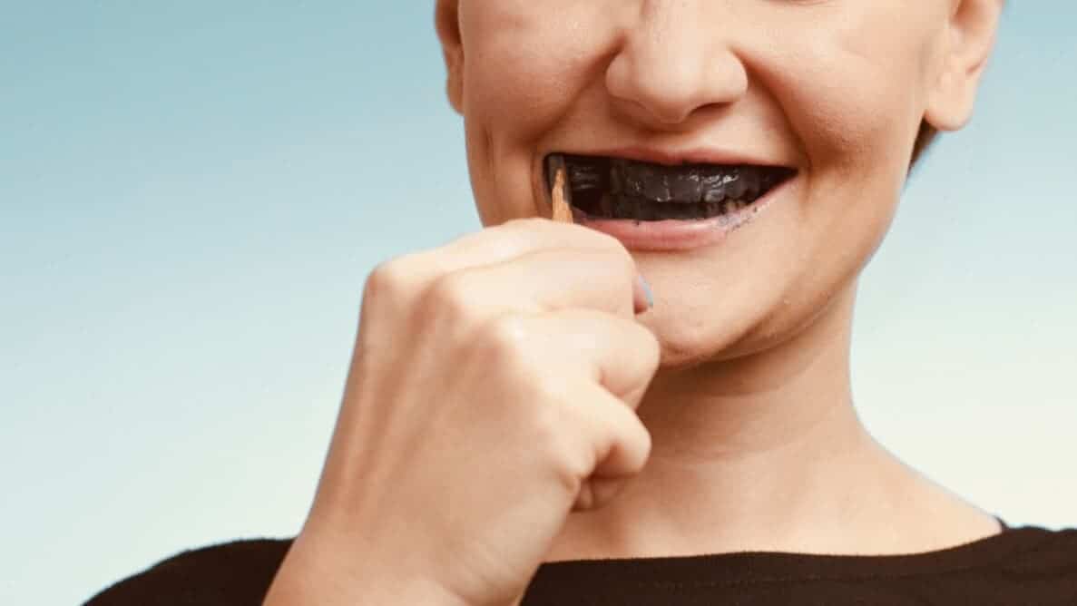 7 Reasons to Try Activated Charcoal