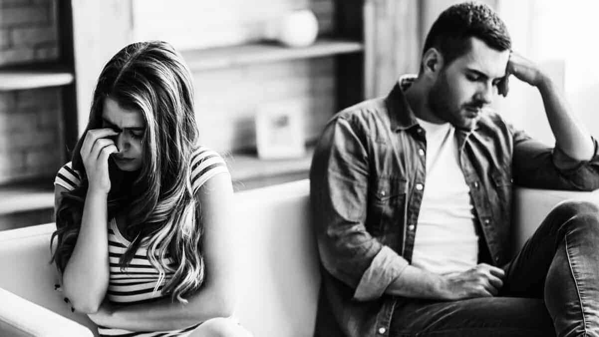 Relationship Experts Explain 6 Words To Never Forget During An Argument
