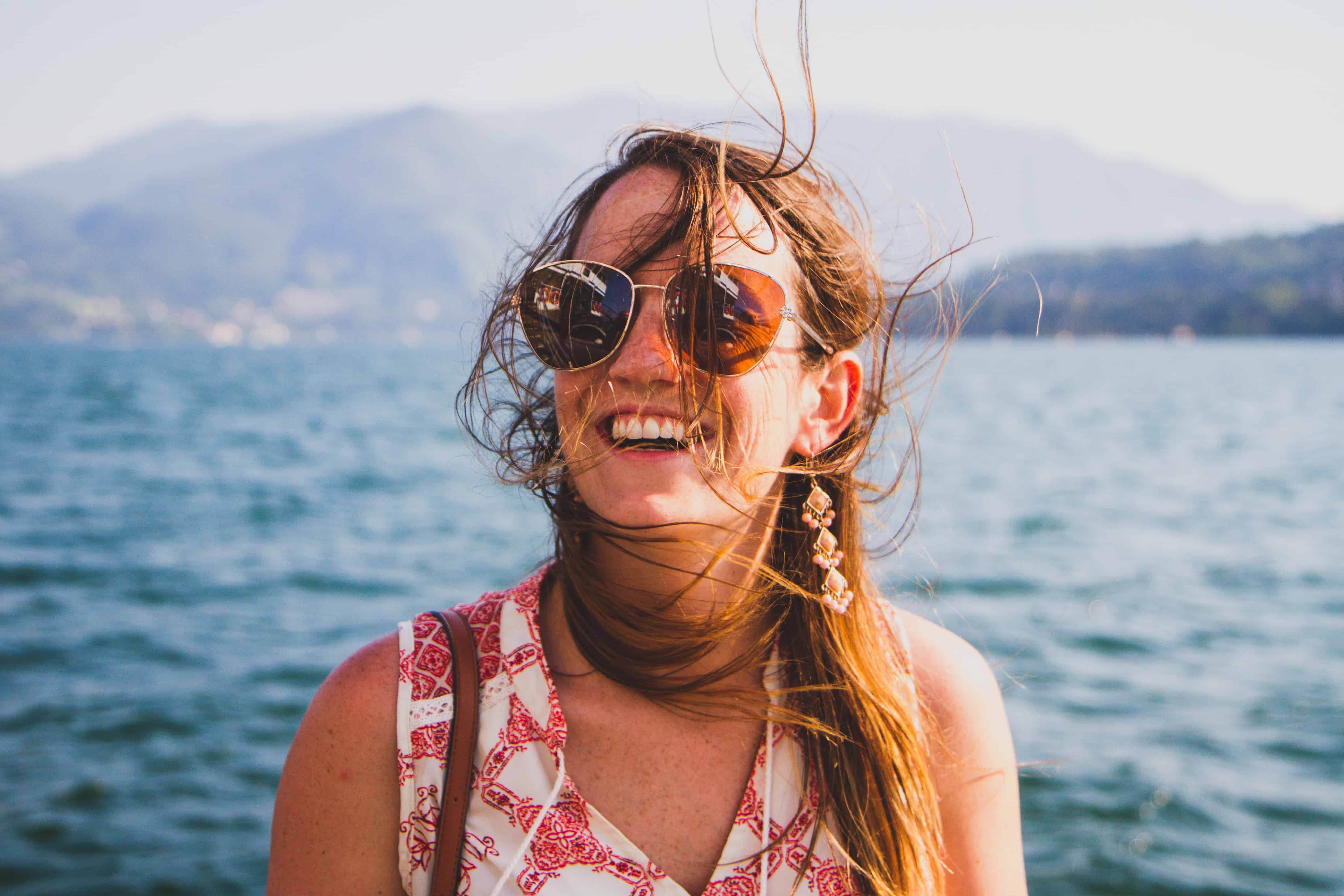 Awesome Happiness Hacks : 10 Simple Ways To Find Happiness Within Yourself
