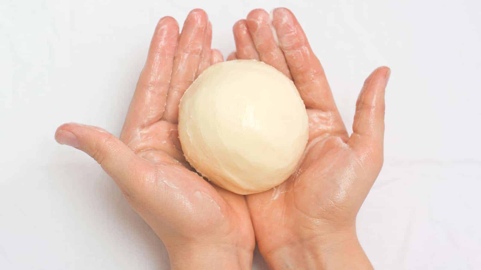 15 Things That Happen When You Use Shea Butter On Your Skin Every Day