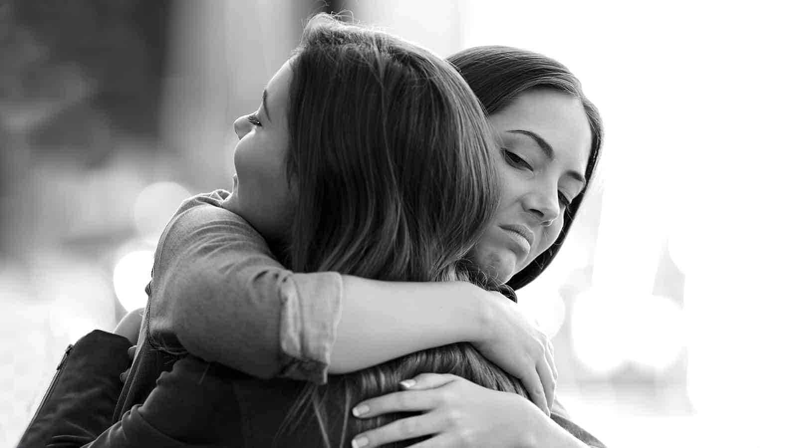 Science Reveals Why Some People Don’t Like Hugs