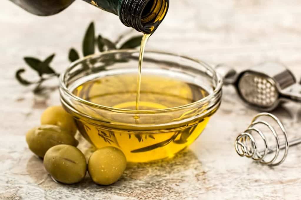 Is Olive Oil Really Good for Your Skin? Here is What Dermatologists Need You to Know