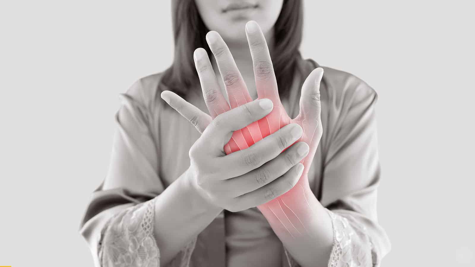 8 Things Hand Pain Can Reveal About Our Health