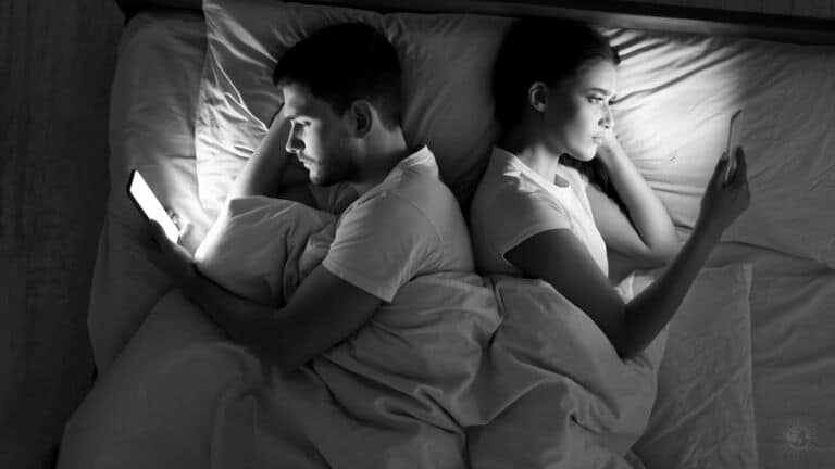 men and women cheat