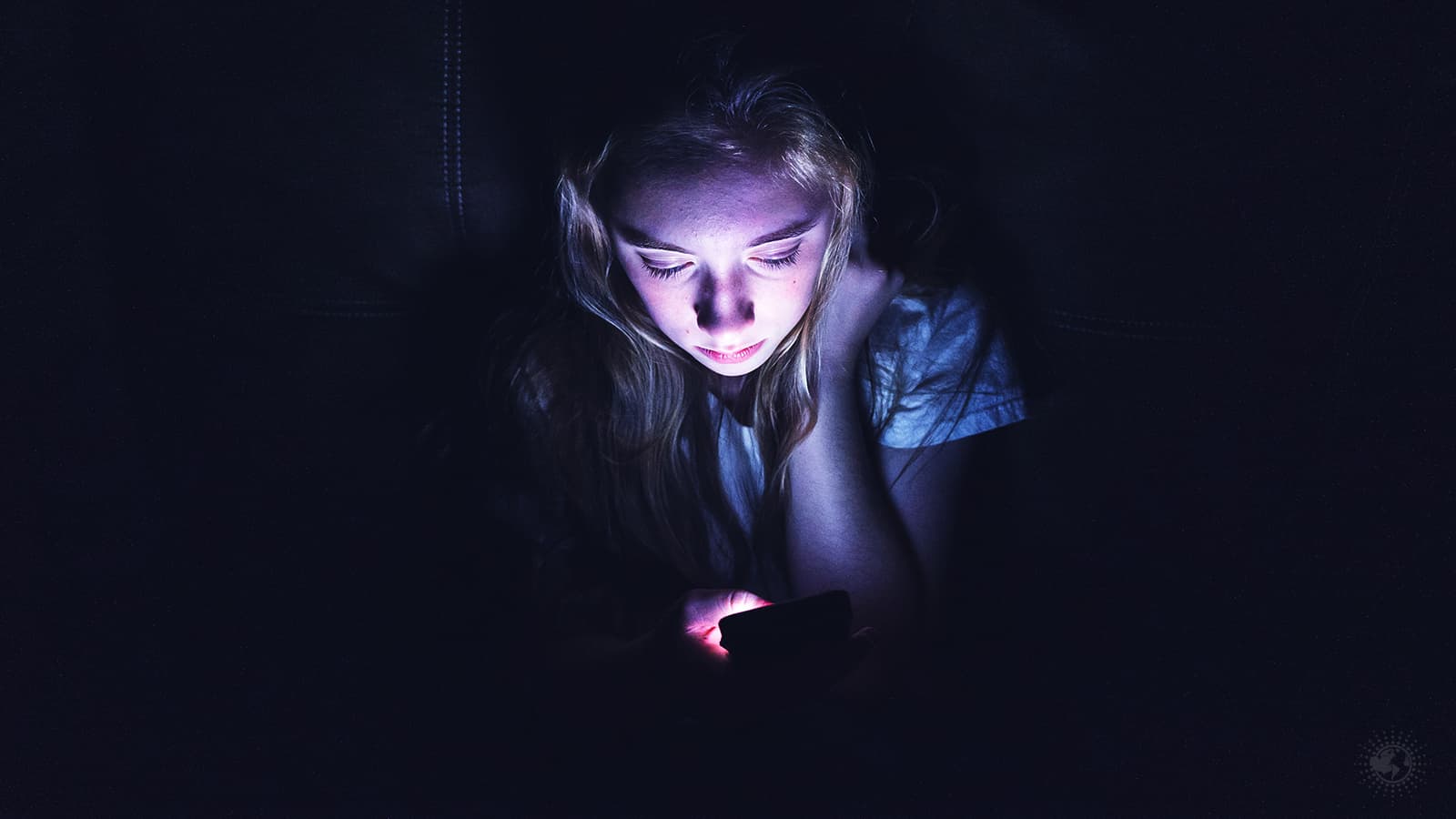 Scientists Link Social Media Addiction to Depression