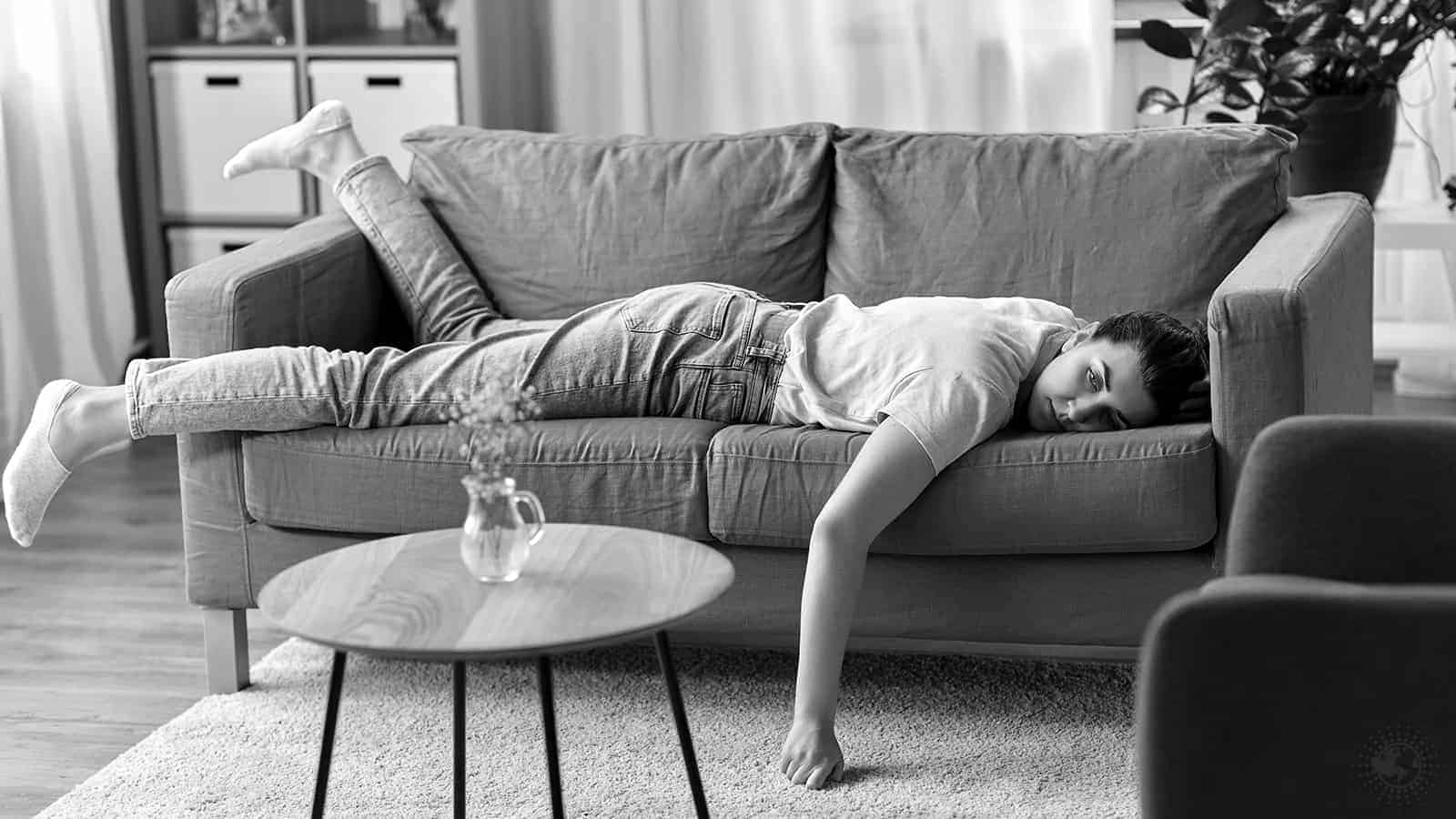 4 Behaviors That Reveal Someone Has A Lazy Personality