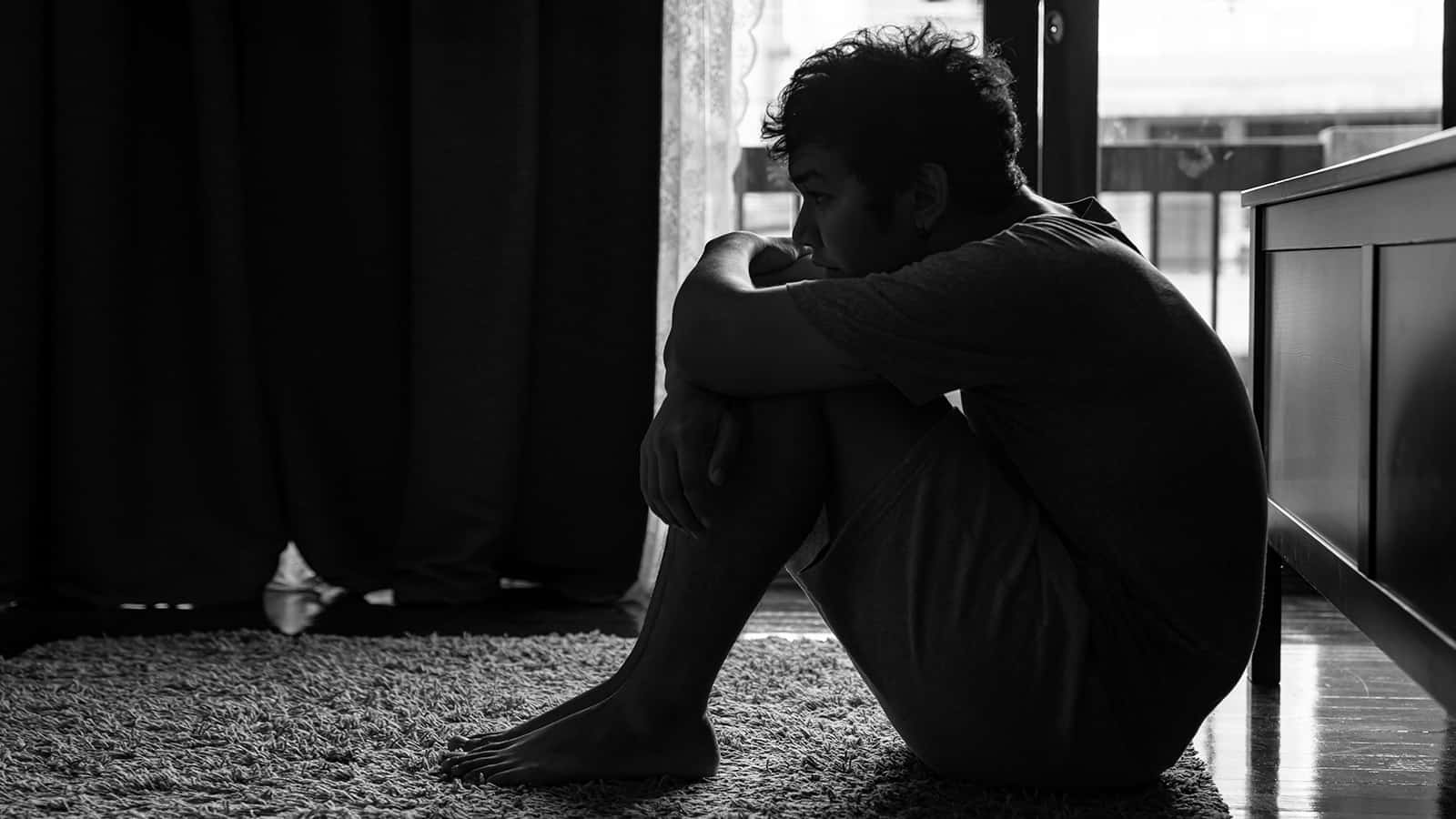 10 Ways Loneliness Affects Mental Health