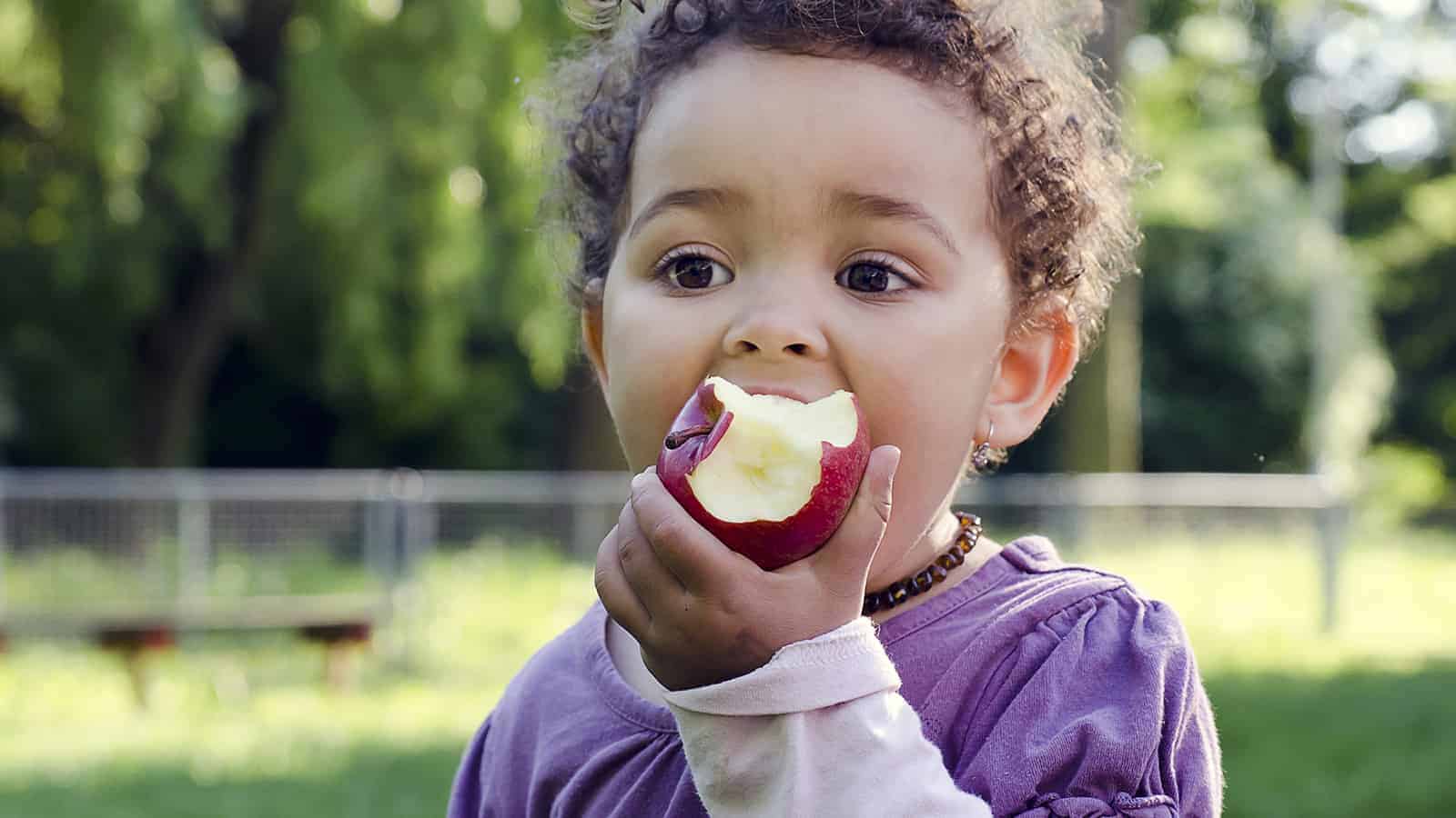 Study Finds Children Who Eat Fruits and Vegetables Have Better Mental Health