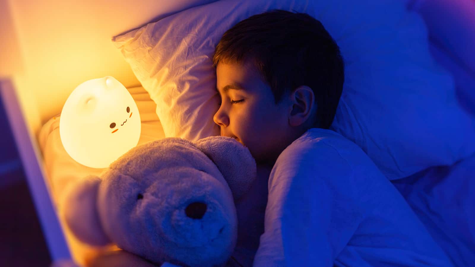 Researchers Reveal Why A Night Light May Disrupt Sleep in Preschoolers