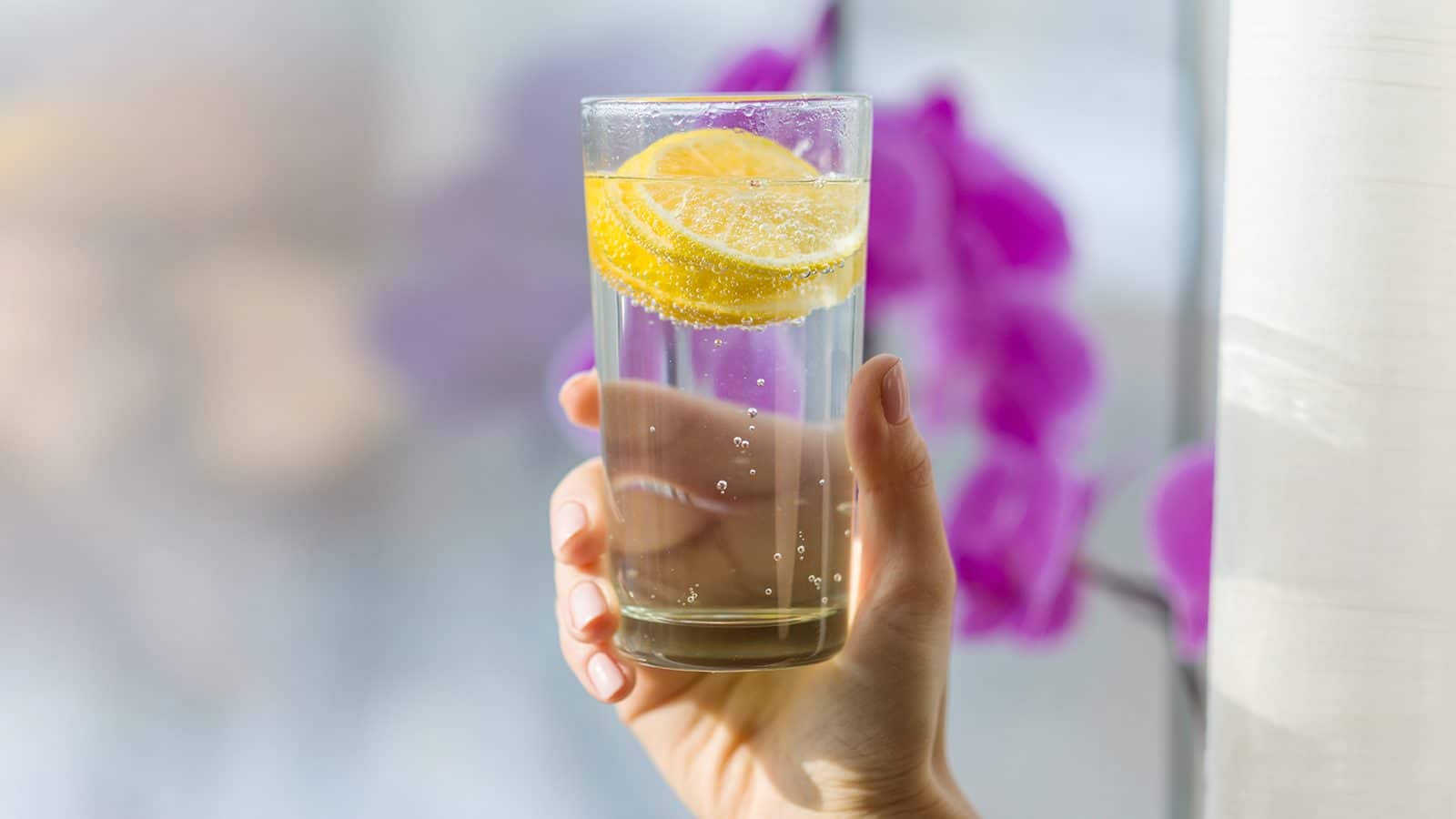 Here’s What Happens When You Drink Warm Lemon Water Every Morning