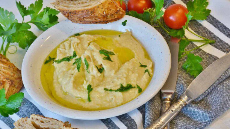 hummus