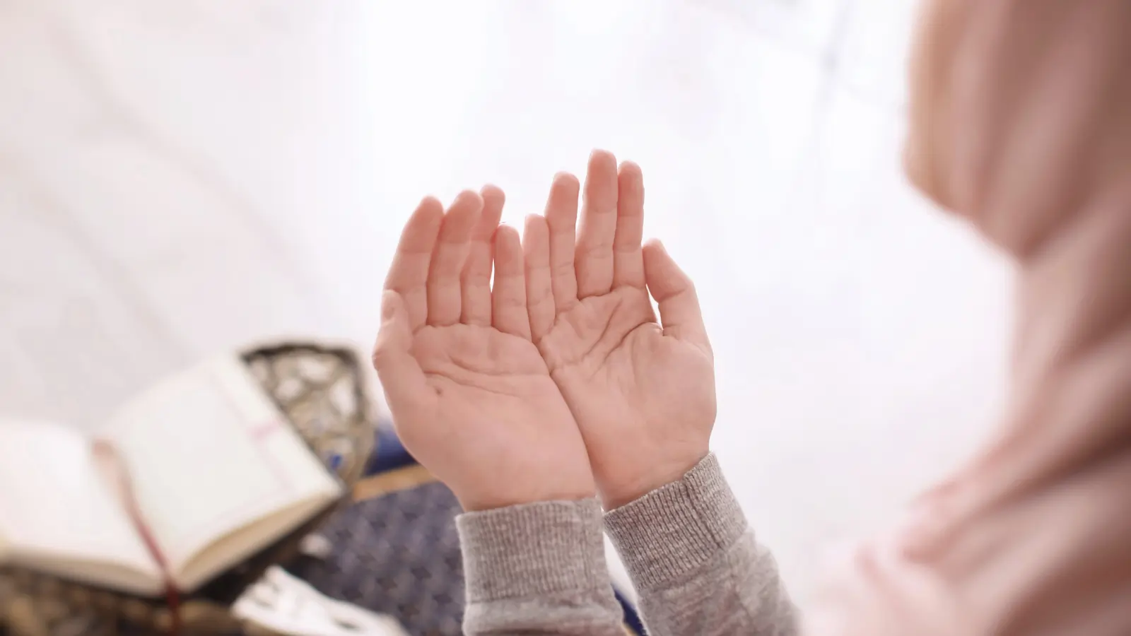 how does prayer relate to faith
